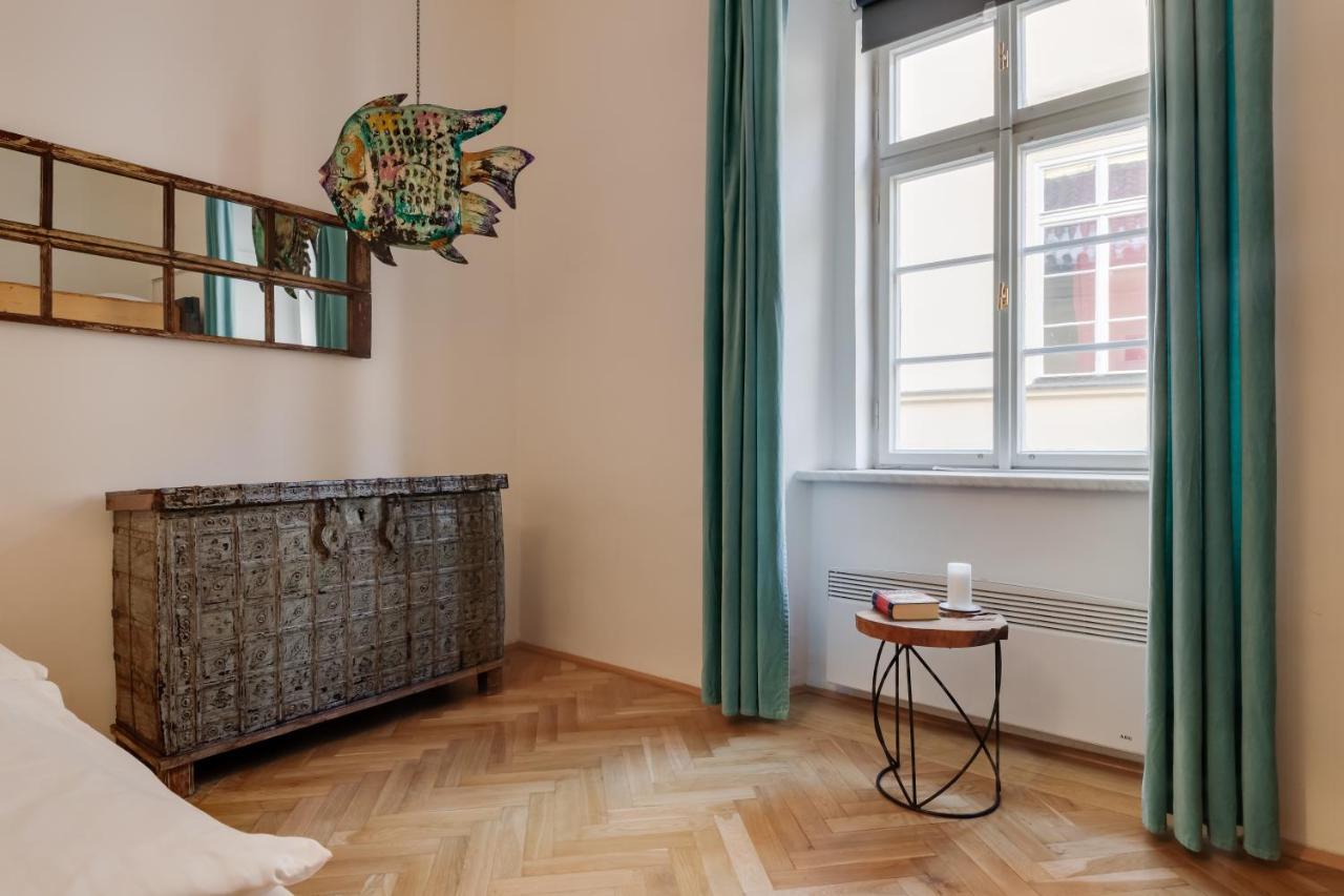 Curiosity Apartments Prague Luaran gambar