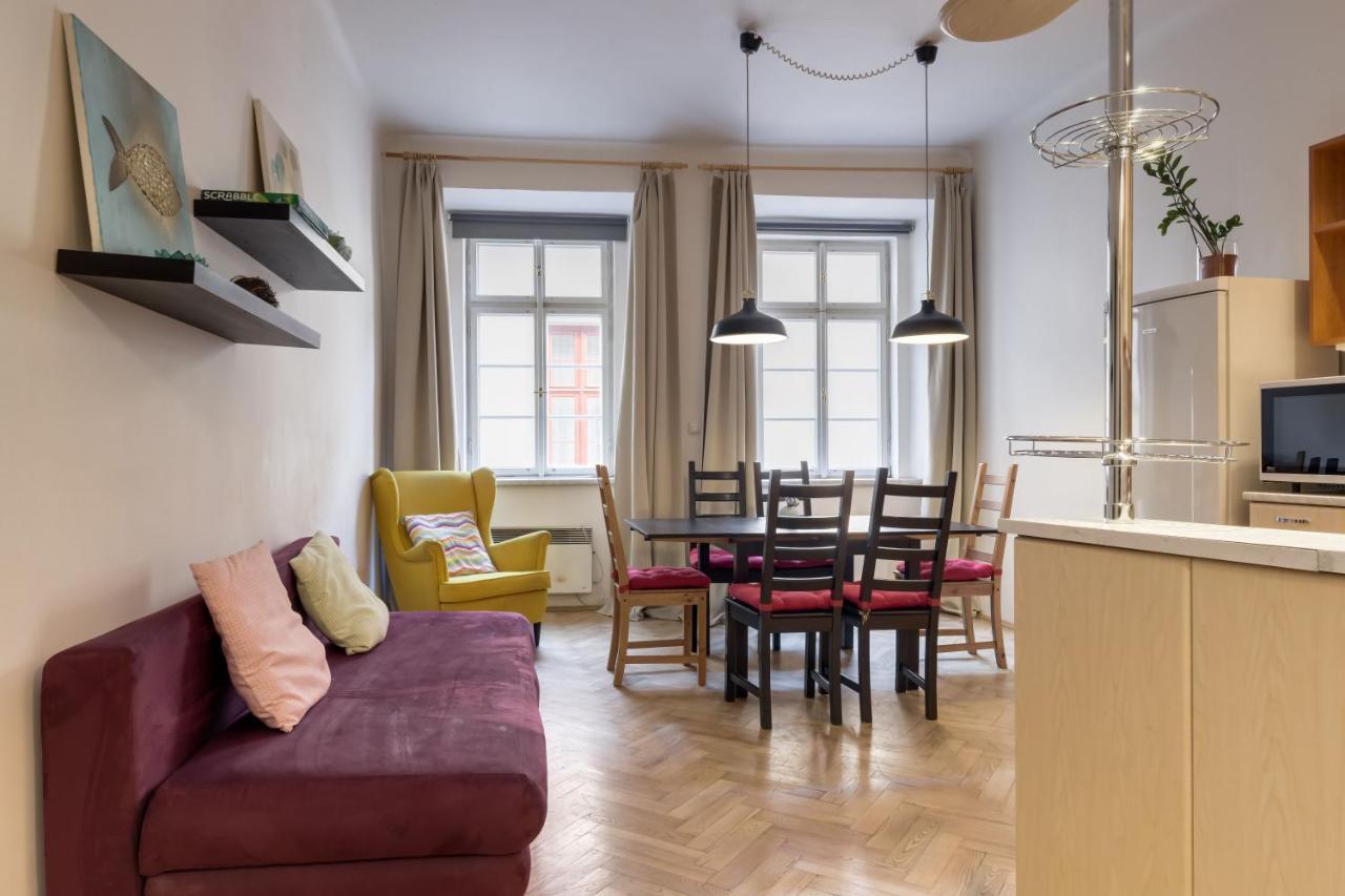 Curiosity Apartments Prague Luaran gambar