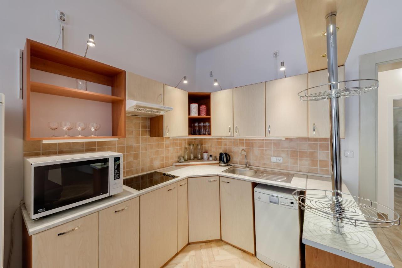 Curiosity Apartments Prague Luaran gambar