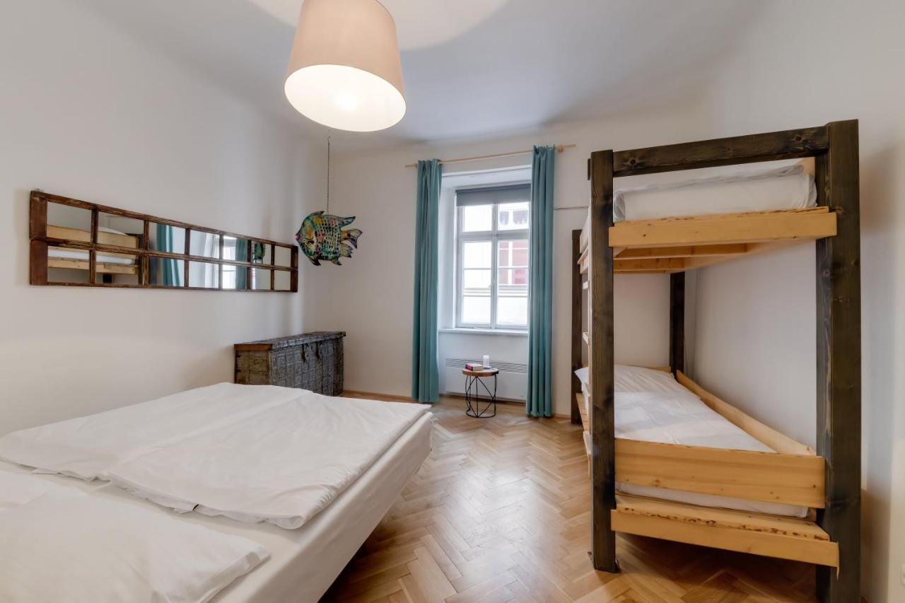 Curiosity Apartments Prague Luaran gambar