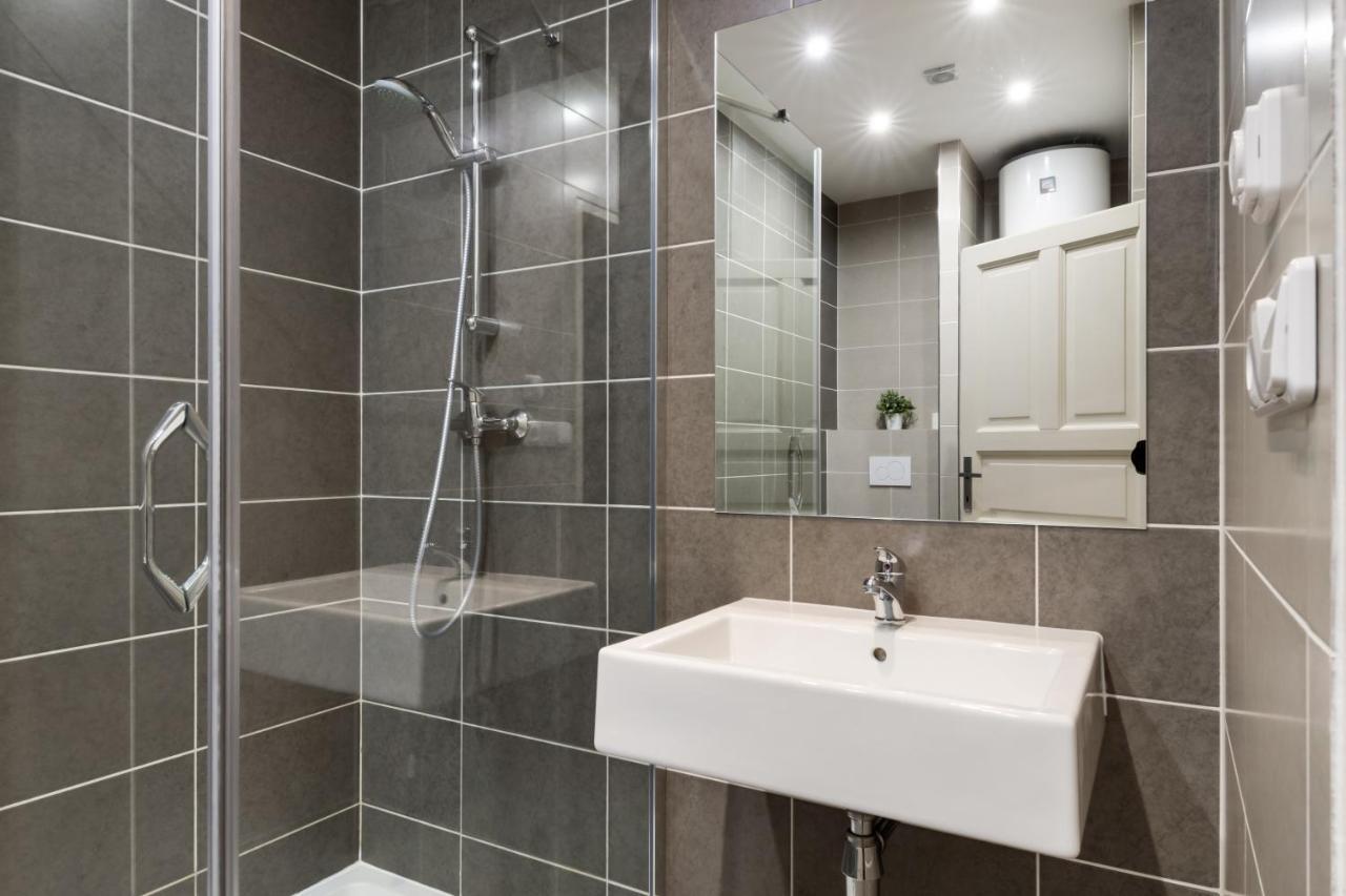 Curiosity Apartments Prague Luaran gambar