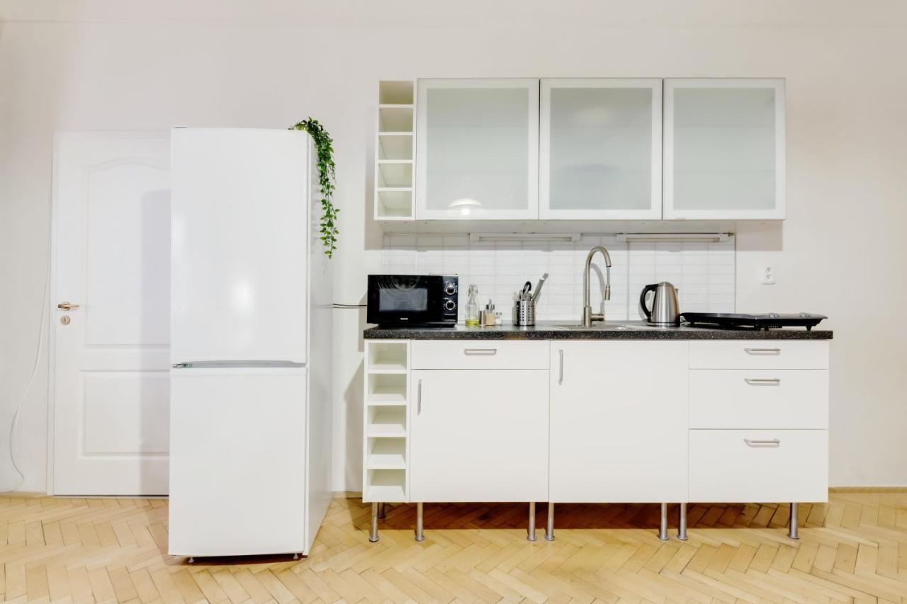 Curiosity Apartments Prague Luaran gambar