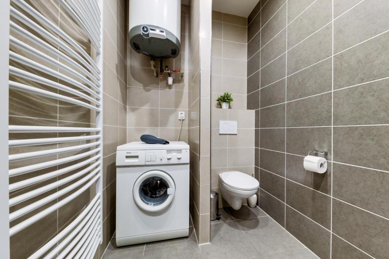Curiosity Apartments Prague Luaran gambar
