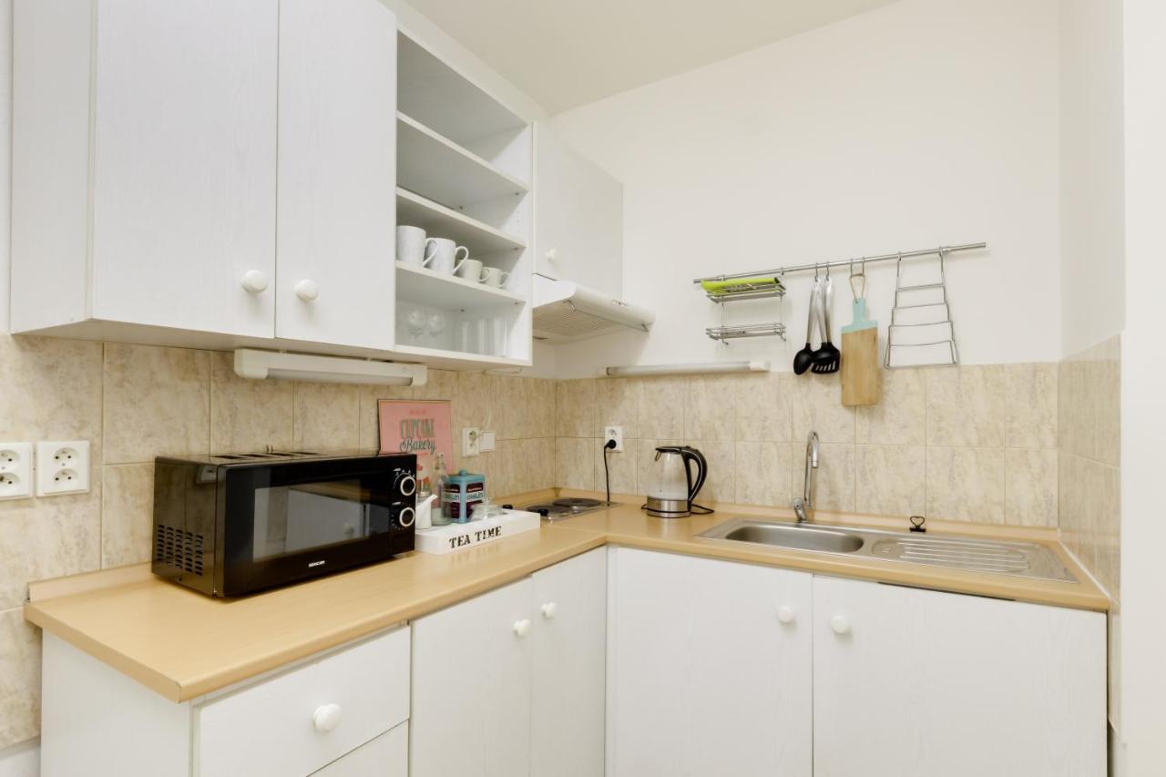 Curiosity Apartments Prague Luaran gambar