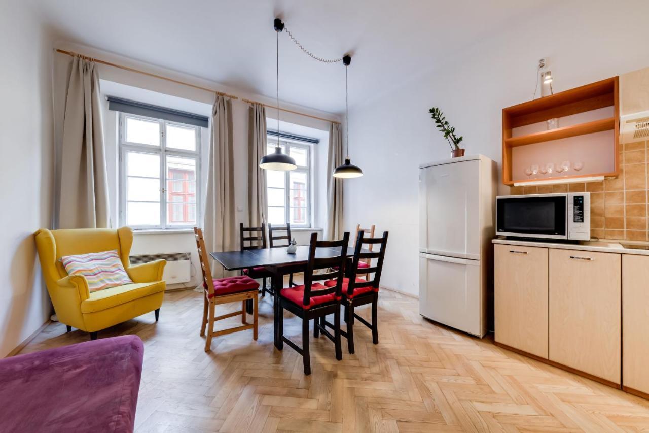 Curiosity Apartments Prague Luaran gambar