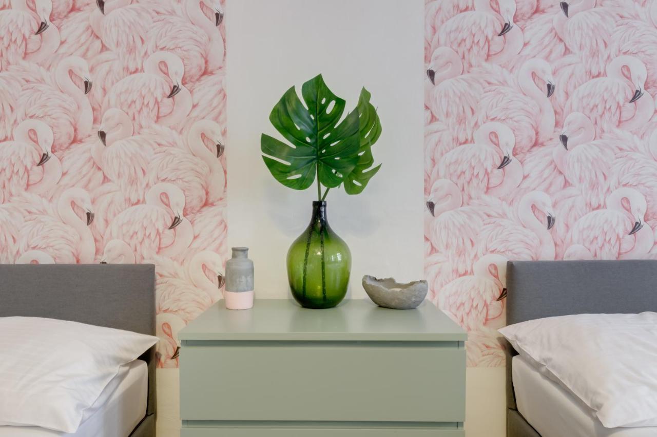 Curiosity Apartments Prague Luaran gambar