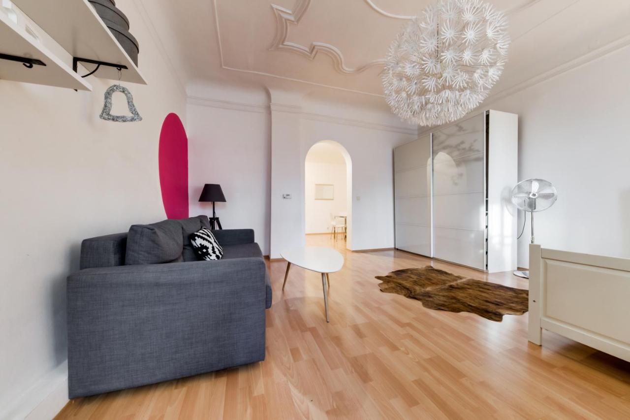 Curiosity Apartments Prague Luaran gambar
